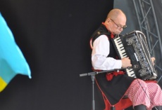 Artyści i koncerty w Inauguracyjnych obchodach 100 Rocznicy - Folkets Park...